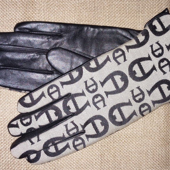 A ETIENNE AIGNER Accessories - A ETIENNE AIGNER Gloves